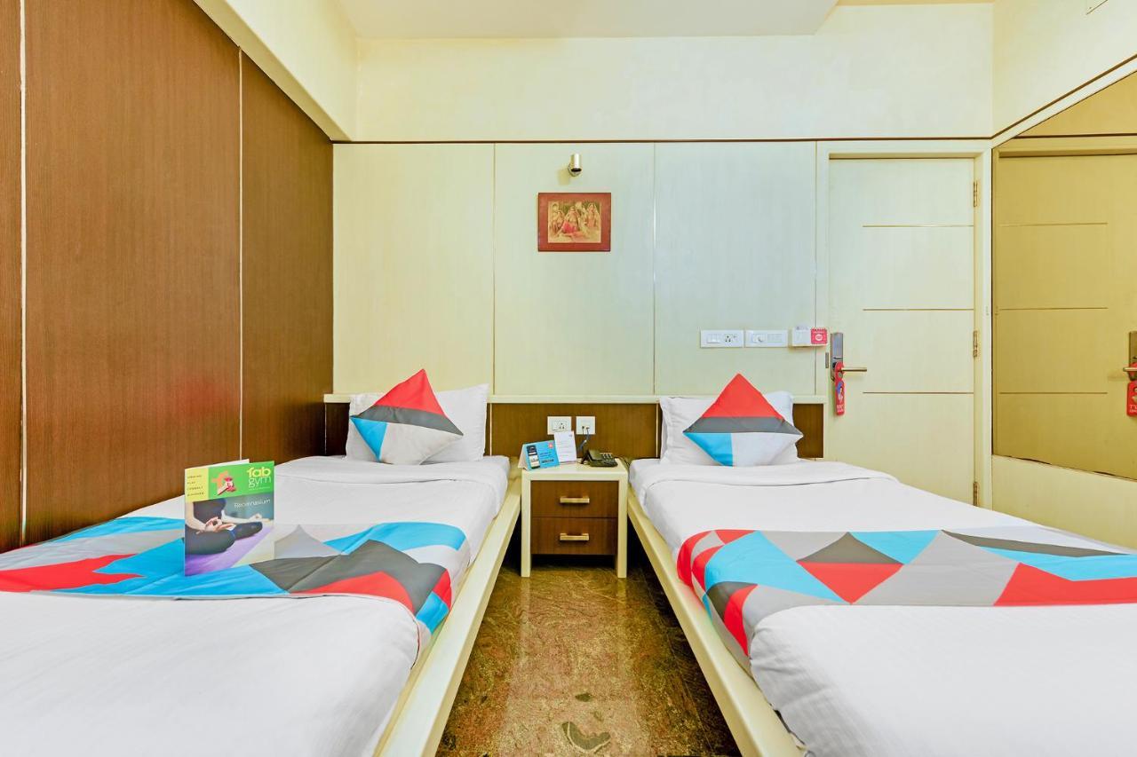 Fabexpress B Zone - Nr Us Consulate Hotel Chennai Luaran gambar